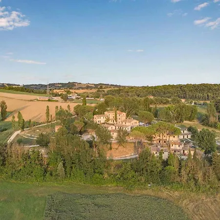 Charming In Montone With Garden *
