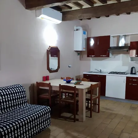 Charming In Montone With Garden *
